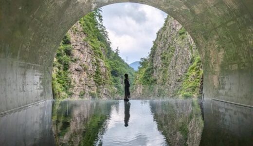 Discover the Artistic Wonder of Kiyotsu Gorge: Japan’s Majestic Natural and Cultural Gem