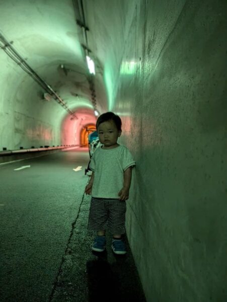 Snapshot of my child in the Kiyotsu Gorge Tunnel