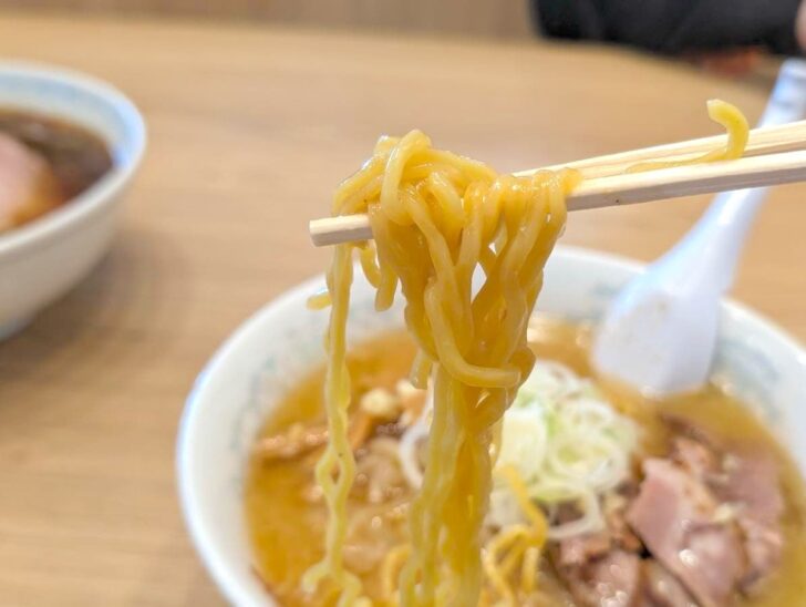 Curly noodles from Morizumi Seimen, widely used in Sapporo