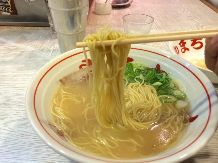 enjoy such delicious ramen late at night