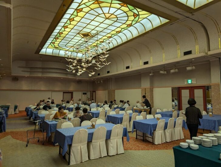 Buffet-style breakfast in a large hall