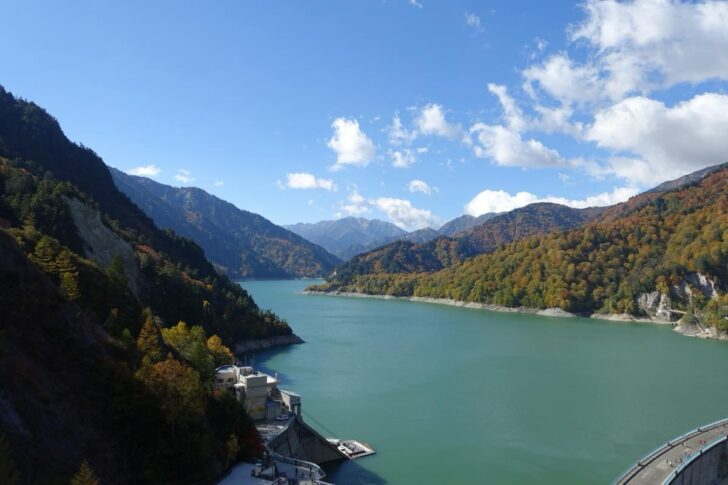 The stunning green of Kurobe Lake