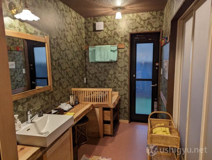 Convenient changing area for diapers