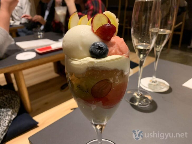 Seasonal fruit parfait