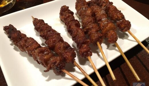 Savor Crispy Chicken Skewers at “Kawayaki Yakitori Samba” in Yakuin, Fukuoka