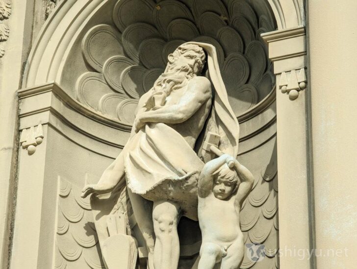 Highly detailed sculptures and decorations