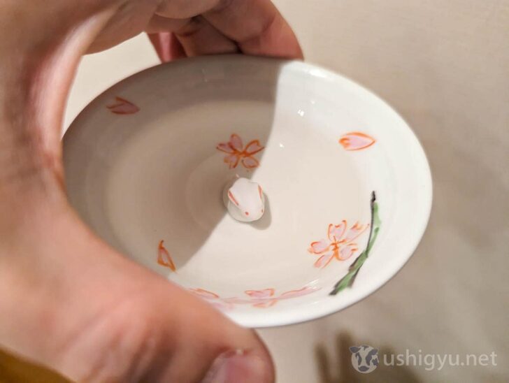 Adorable sake cup with rabbit design