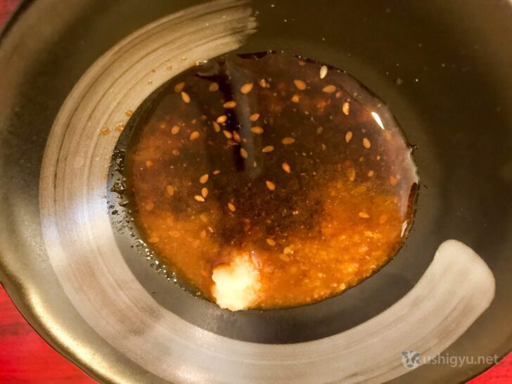 Mixing sauces to taste