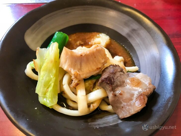 Delicious bite of hormone and noodles