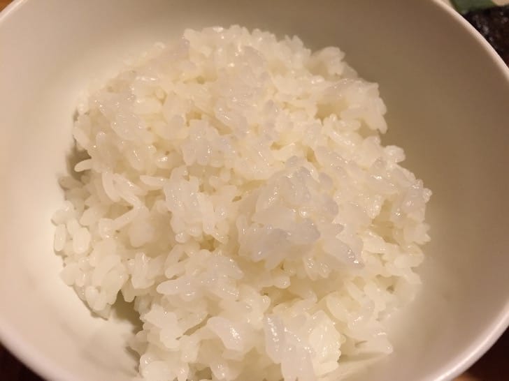 Fluffy hagama-cooked rice, all-you-can-eat