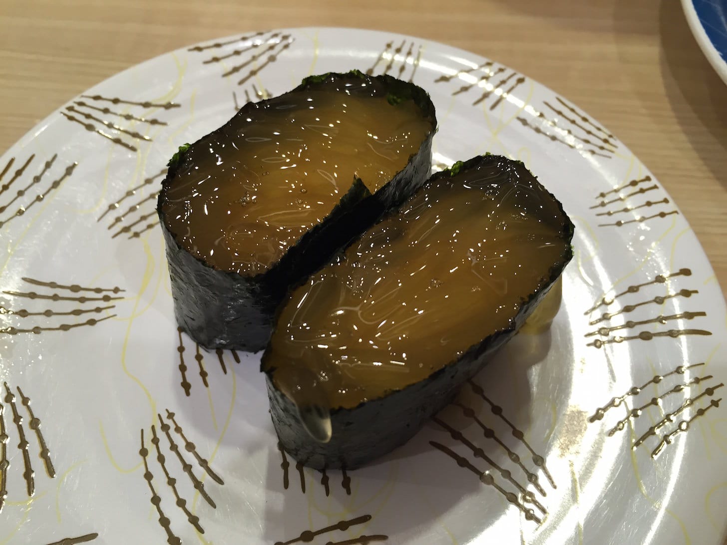 Toriton 19 - Baby octopus sushi