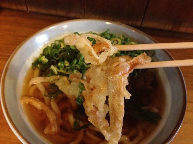 Crispy goboten (burdock root tempura)