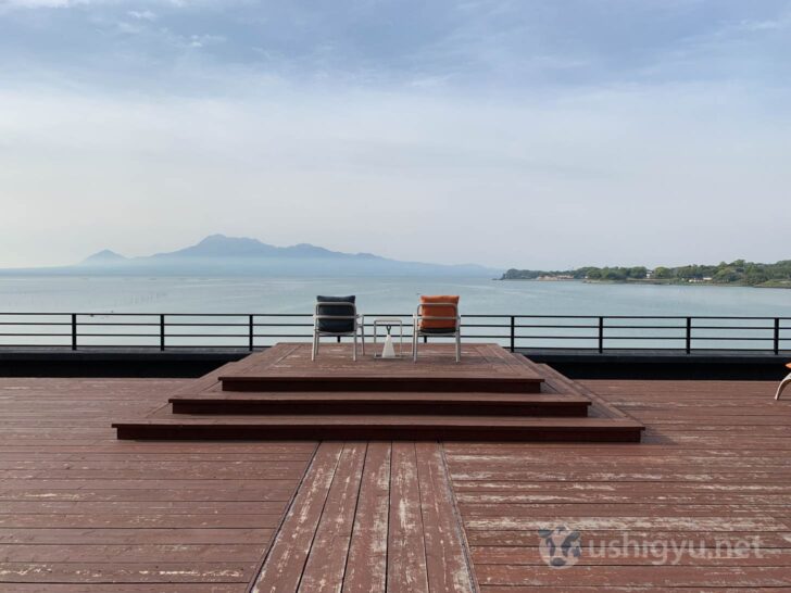 Morning free-drink lounge and terrace