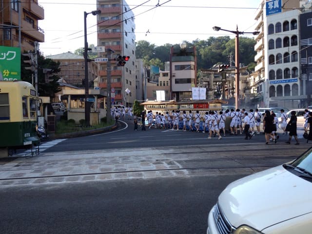 Firecrackers and boats proceeding despite open traffic