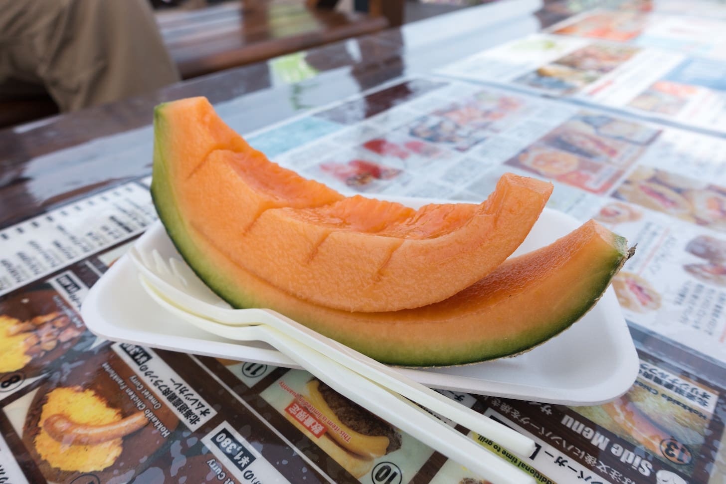 Fresh melon slices