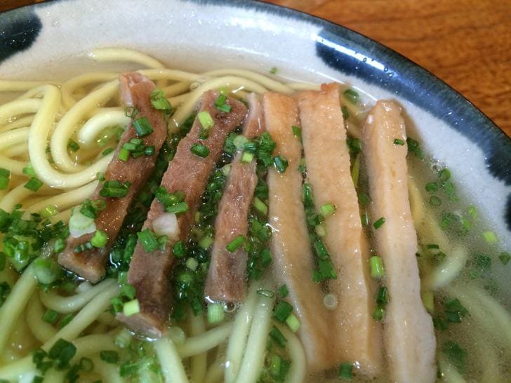 Fish cake and pork toppings
