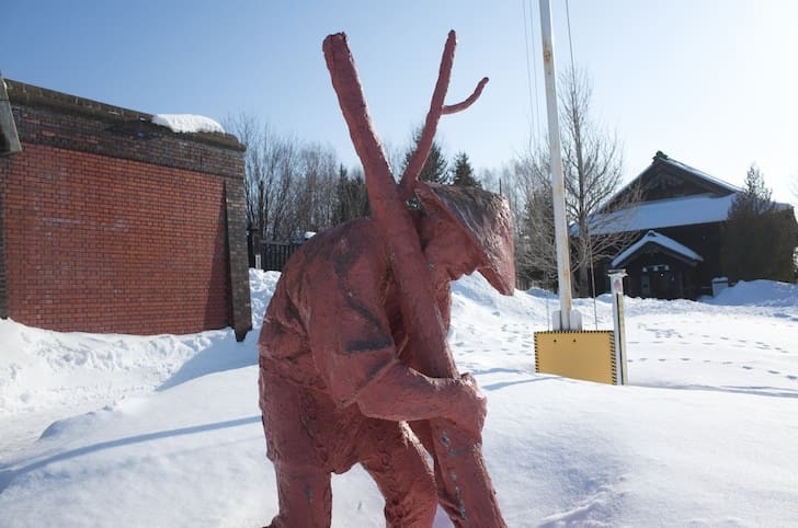 Hard labor scene recreation