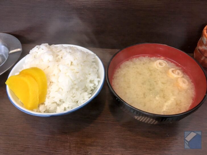 Rice bowl with miso soup