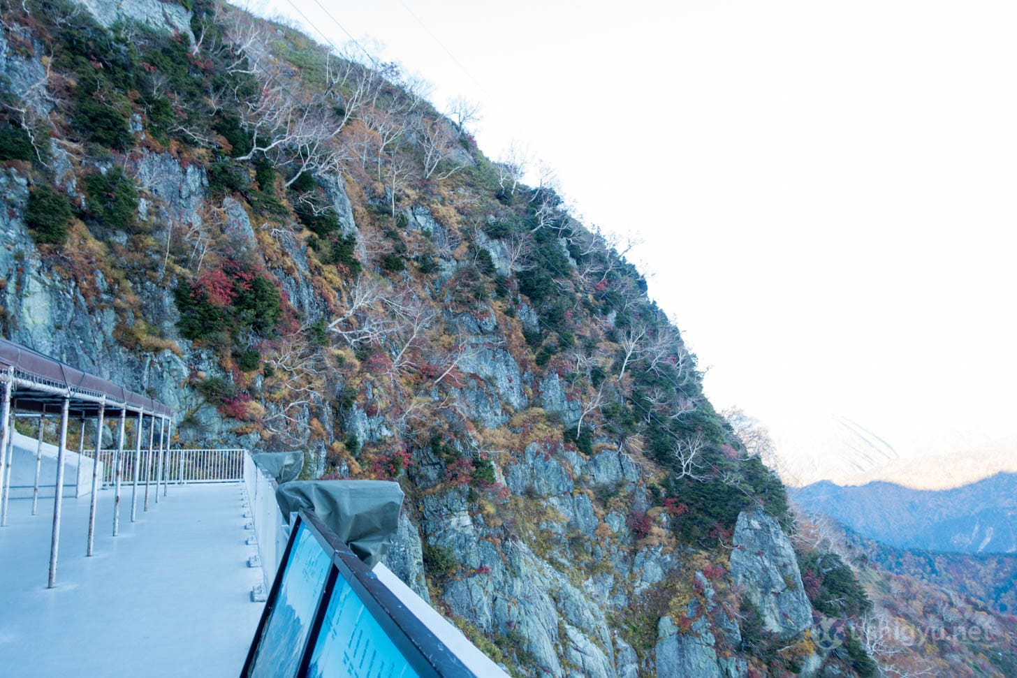 Mountain peaks at Daikaenbou viewpoint
