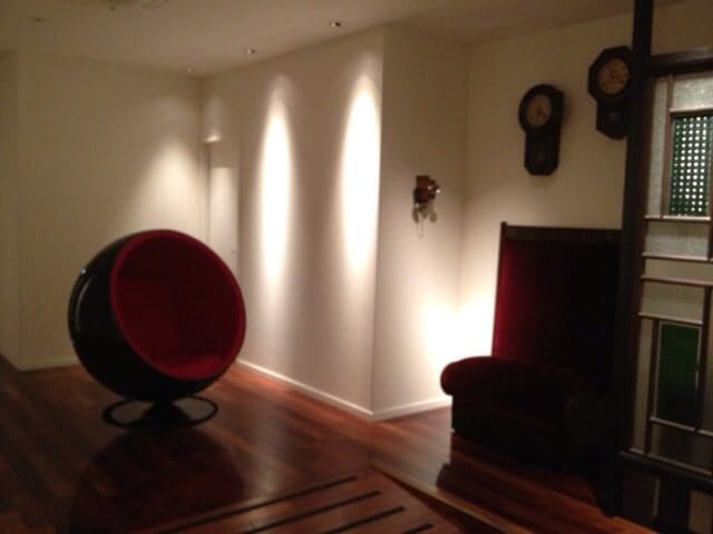 Elegant hallway decoration