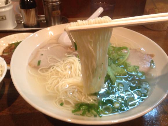 yosuko-ramen-7.jpg Thin noodles in ramen