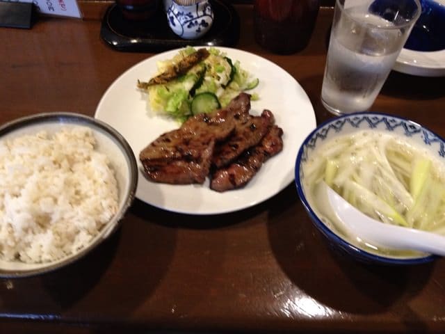 Complete beef tongue set meal