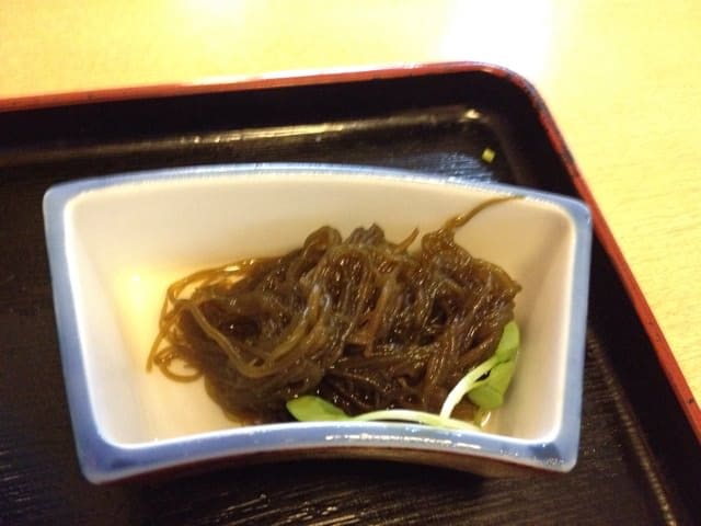 Mozuku seaweed side dish